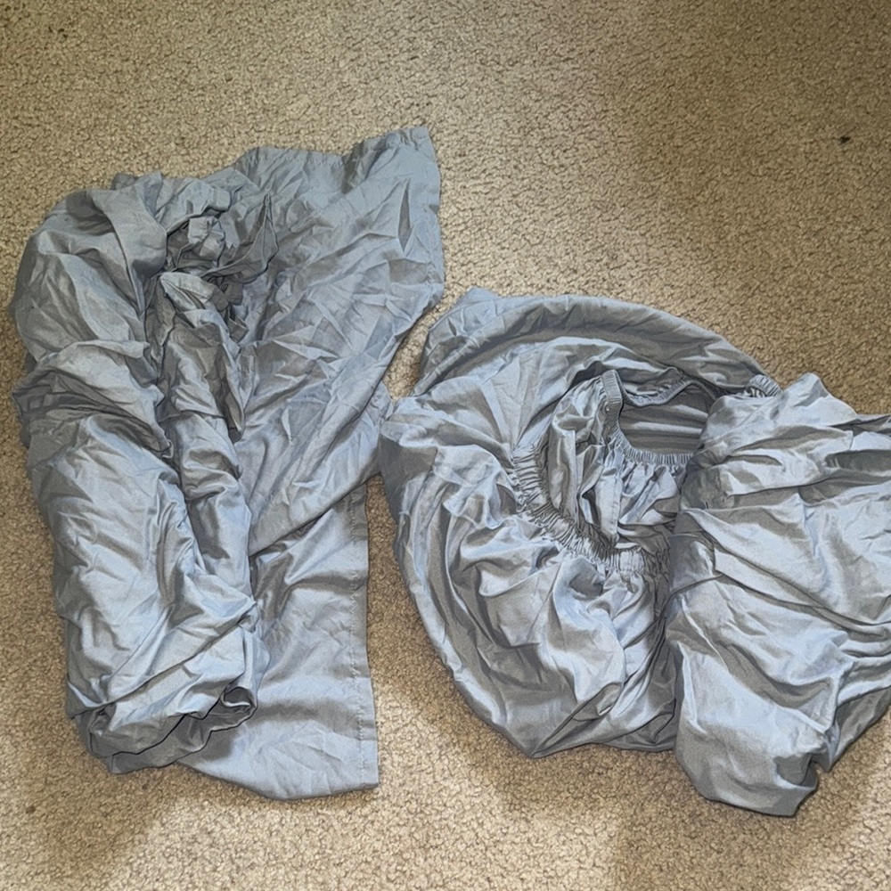 Twin XL Light Grey Sheet Set